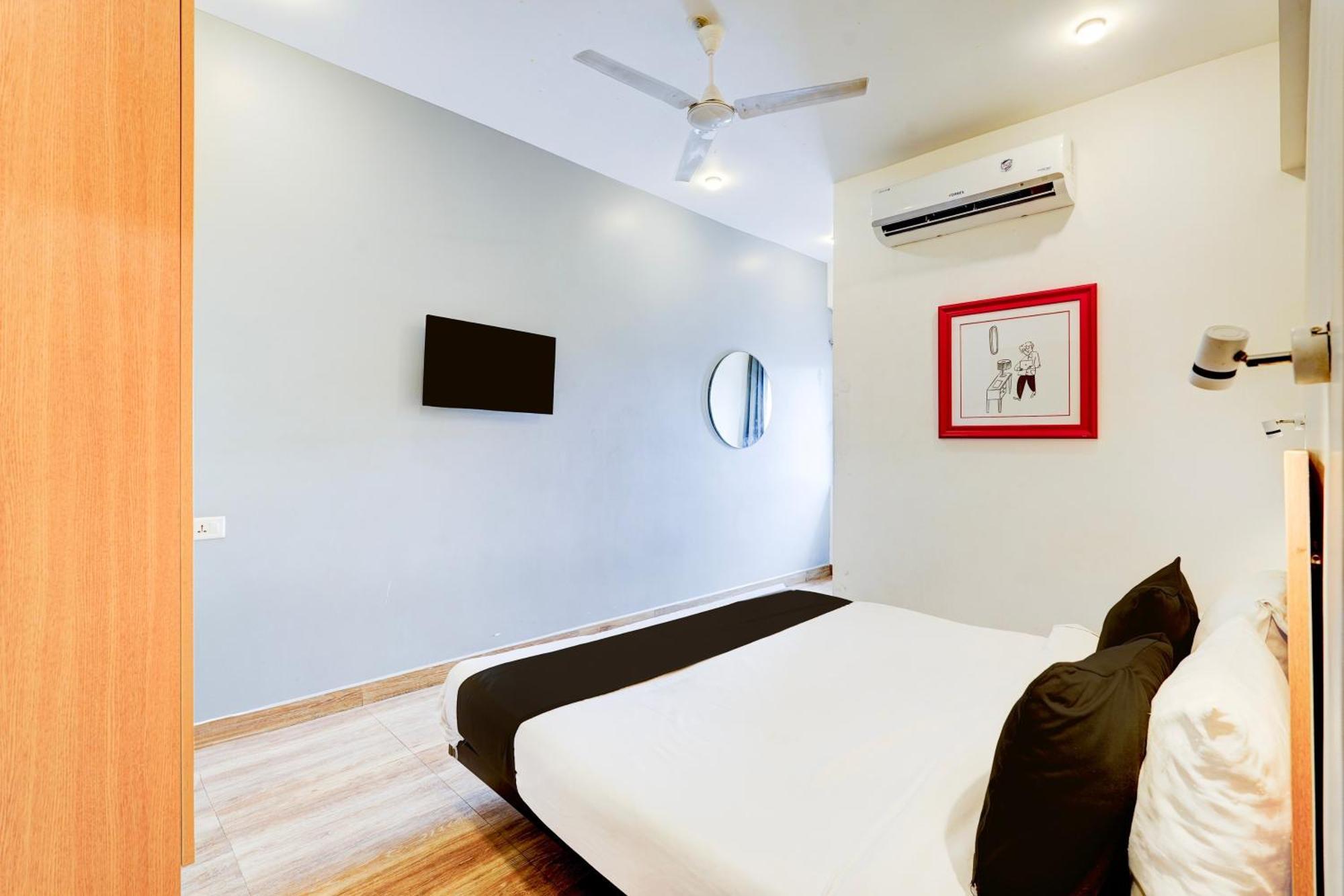 Super Townhouse Tirupati Hotell Eksteriør bilde